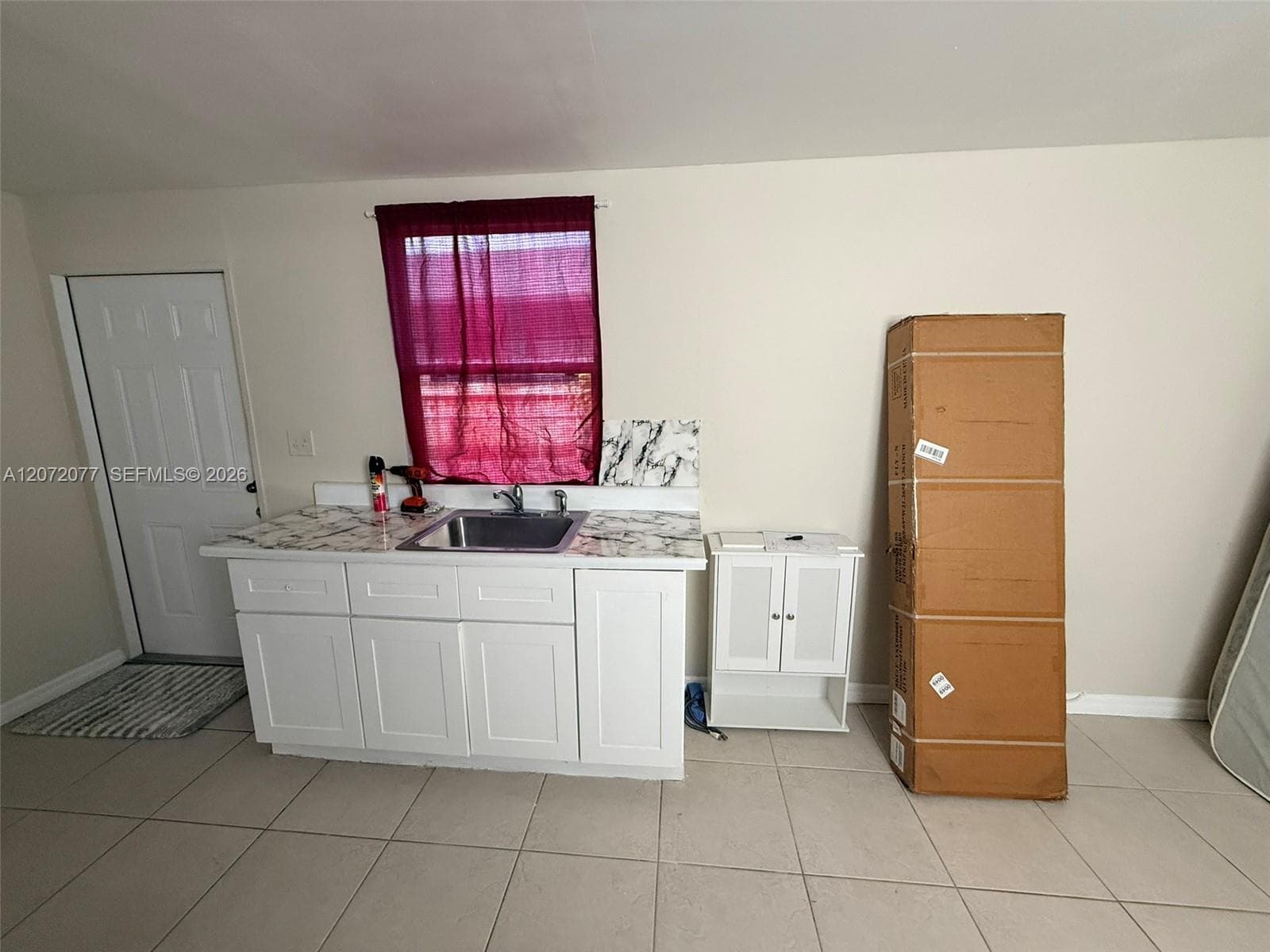 512 Independence Rd photo 9
