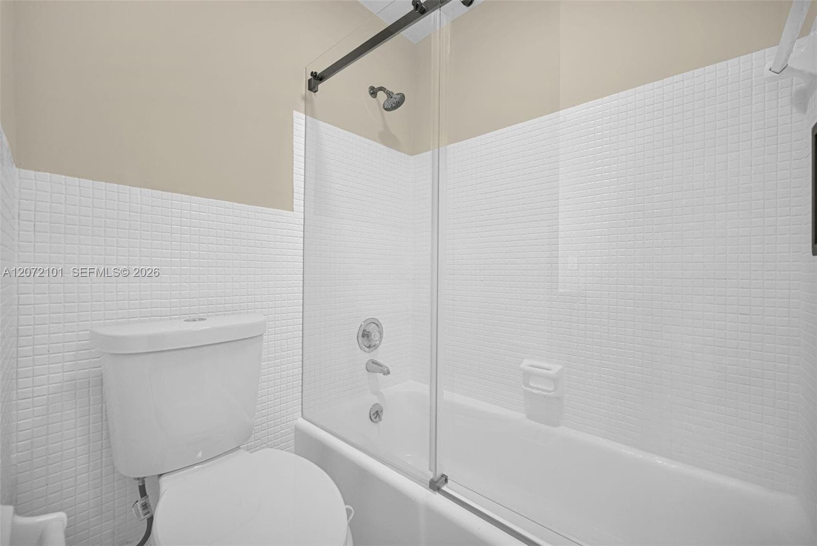 FIRST GULFSTREAM GARDEN · #206B in Hallandale Beach - Photo 19
