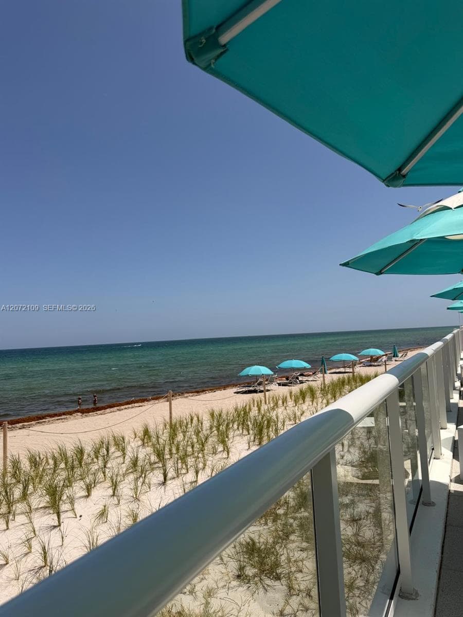 Parker Tower · #309 in Hallandale Beach - Photo 16