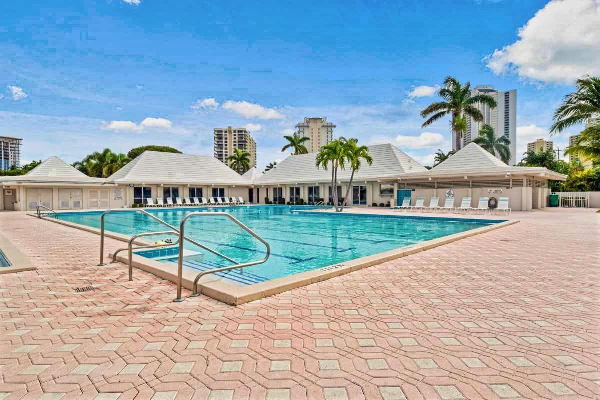 Pool Shallow End