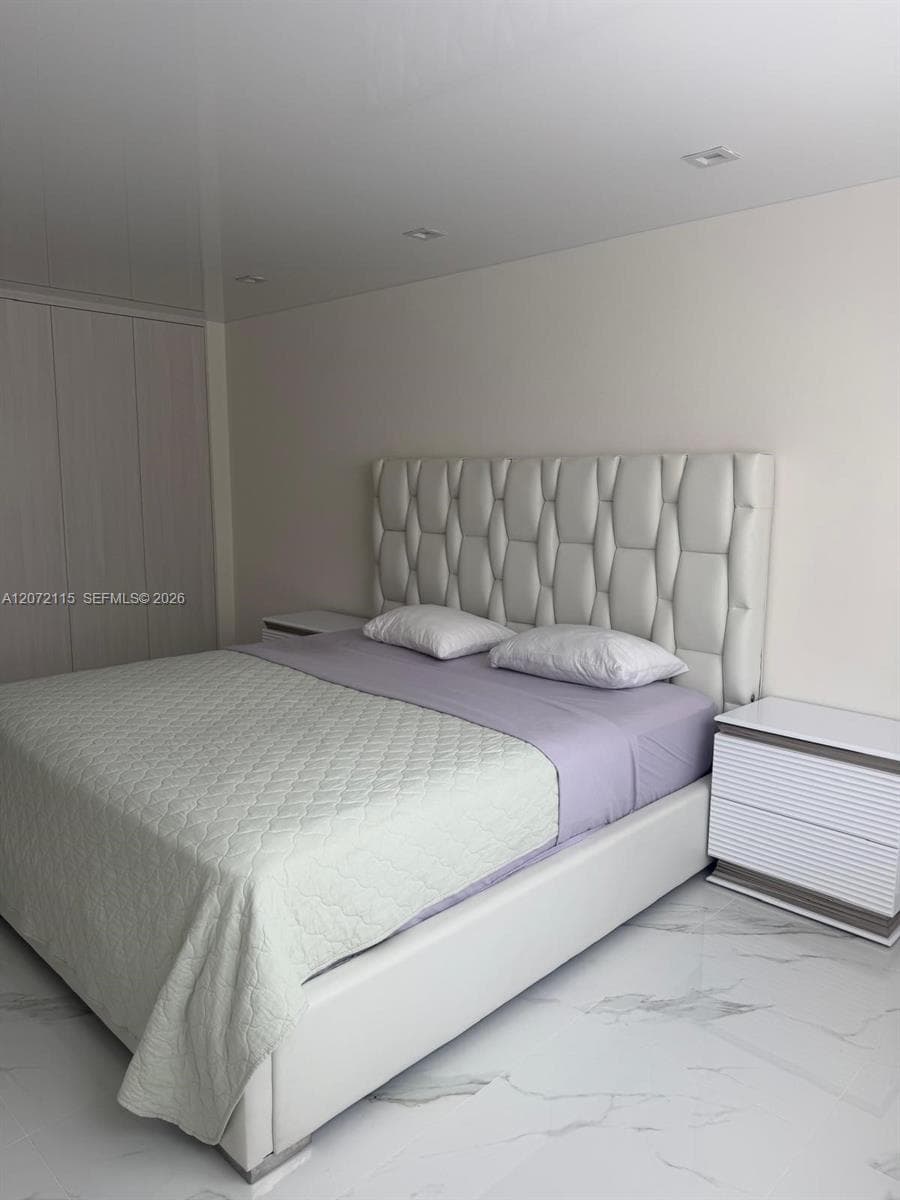 WINSTON TOWERS 200 CONDO · #1414 in Sunny Isles Beach - Photo 2