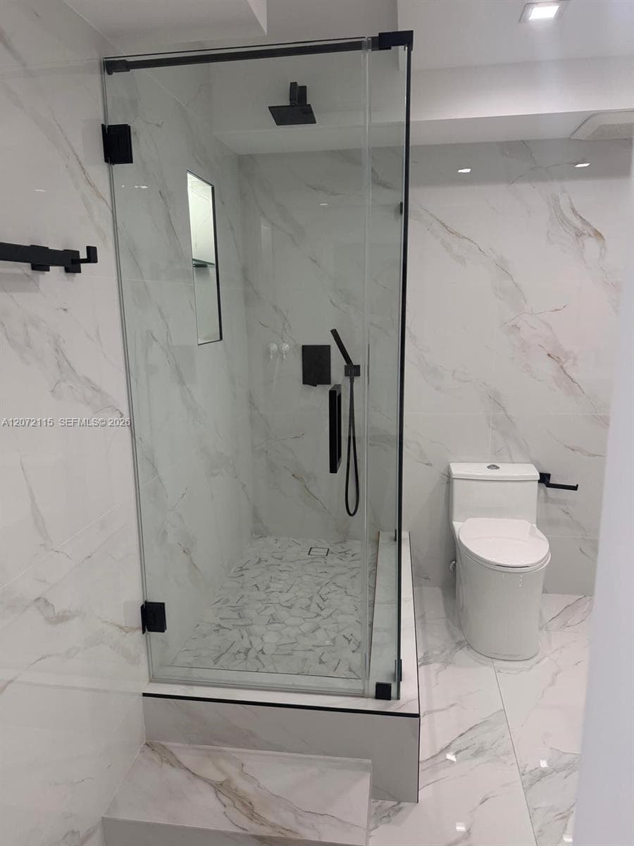 WINSTON TOWERS 200 CONDO · #1414 in Sunny Isles Beach - Photo 4