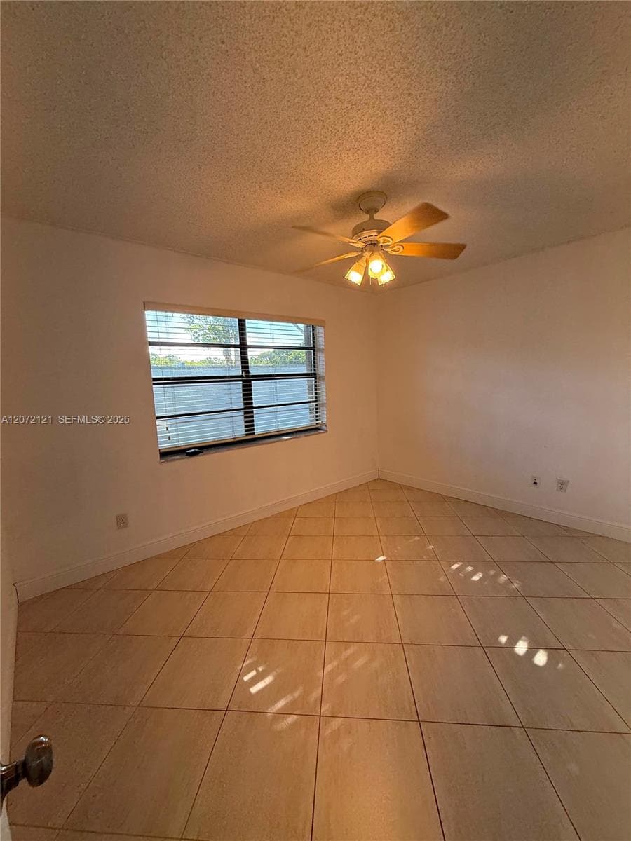 MOORS POINTE CONDO · #2201 in Hialeah - Photo 7