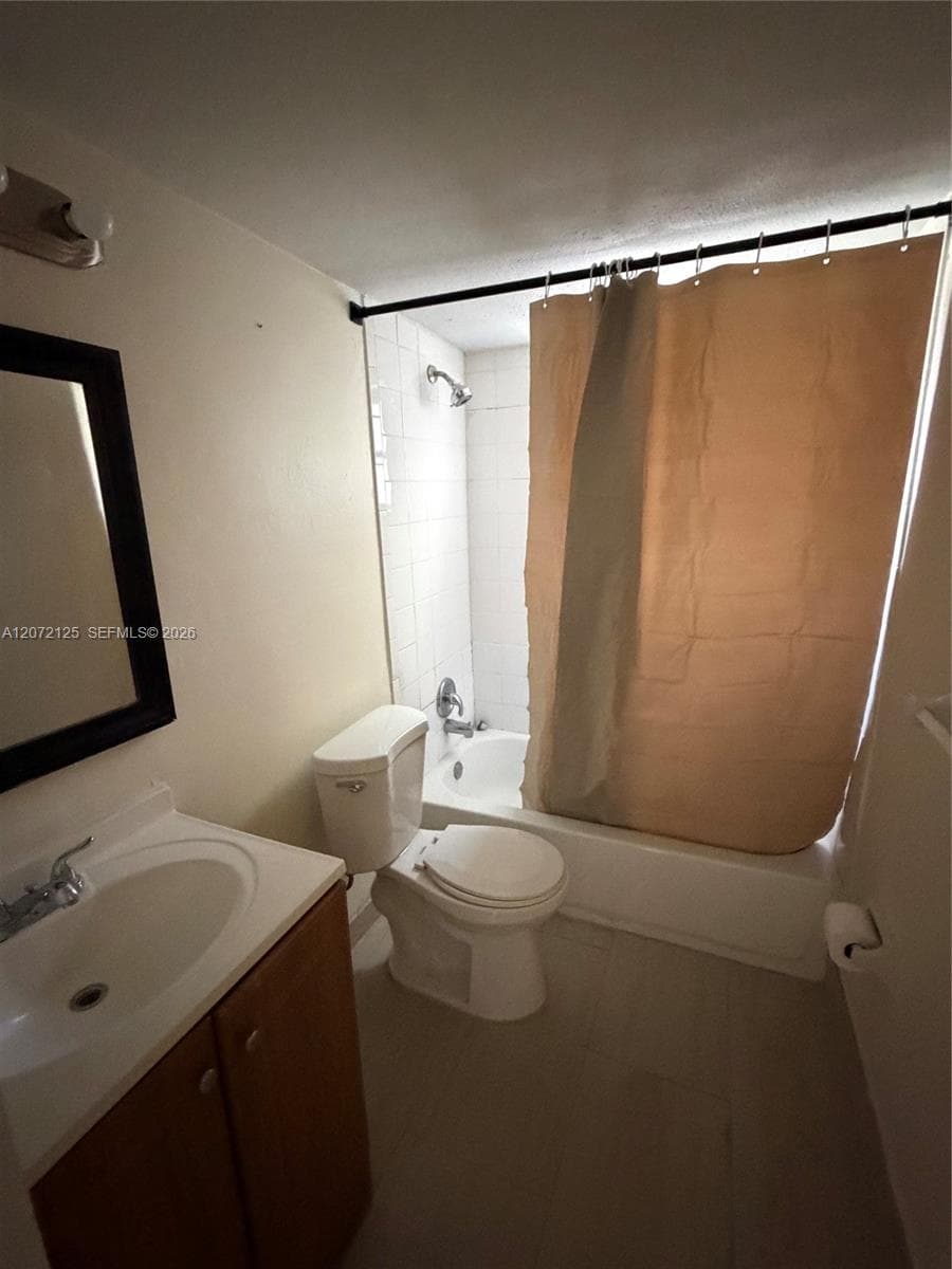 OCEAN DRIVE ESTATES CONDO · #109 in Pompano Beach - Photo 6
