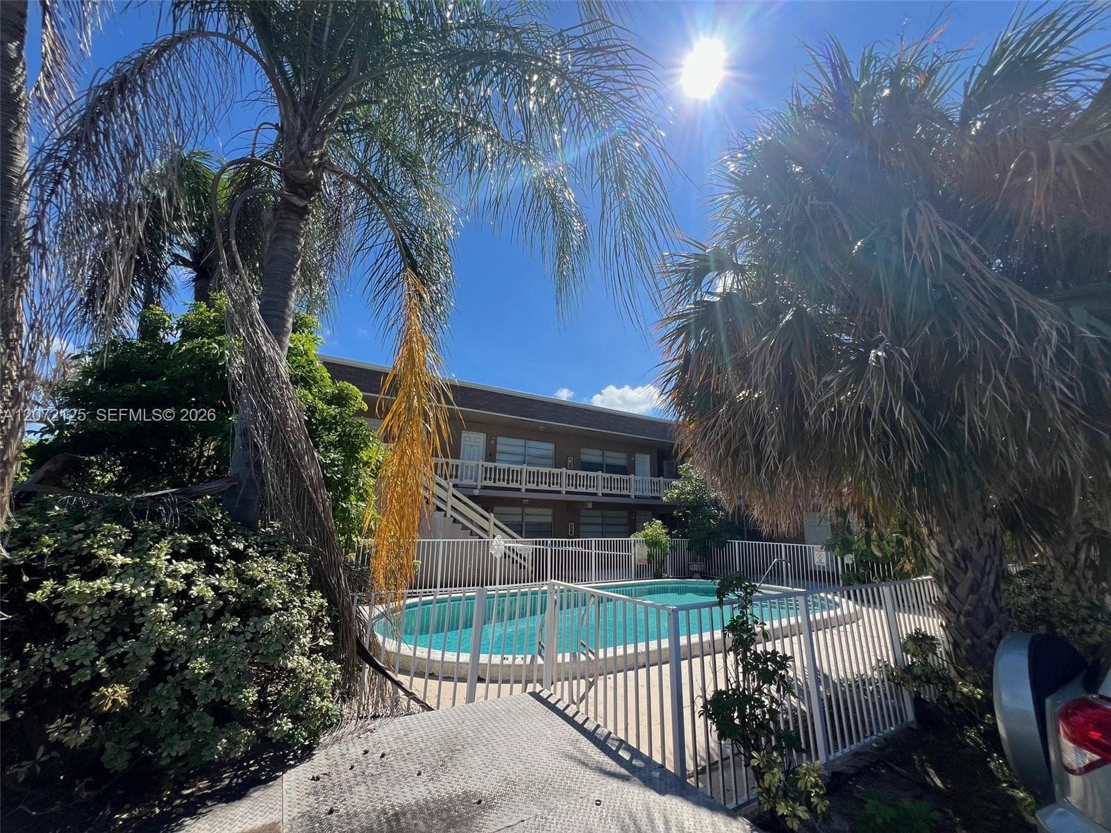 OCEAN DRIVE ESTATES CONDO · #109 in Pompano Beach - Photo 13