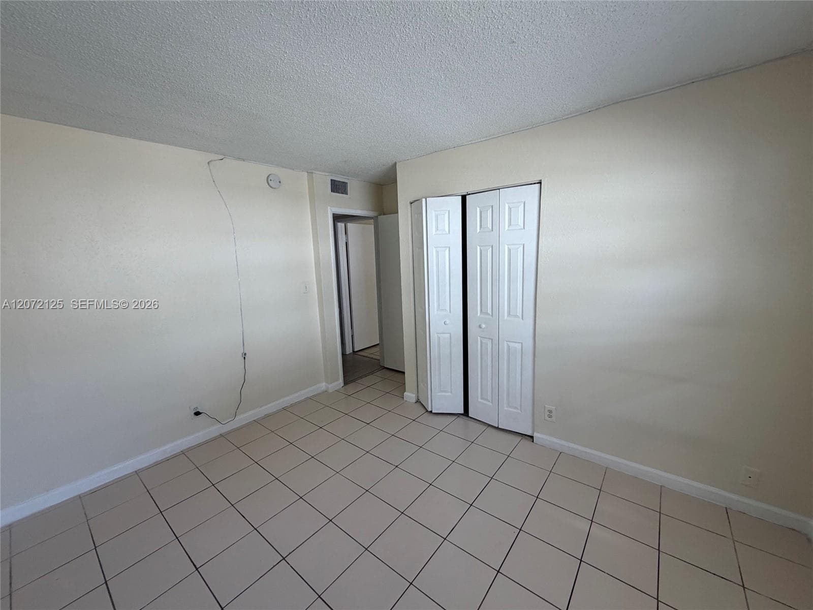 OCEAN DRIVE ESTATES CONDO · #109 in Pompano Beach - Photo 8