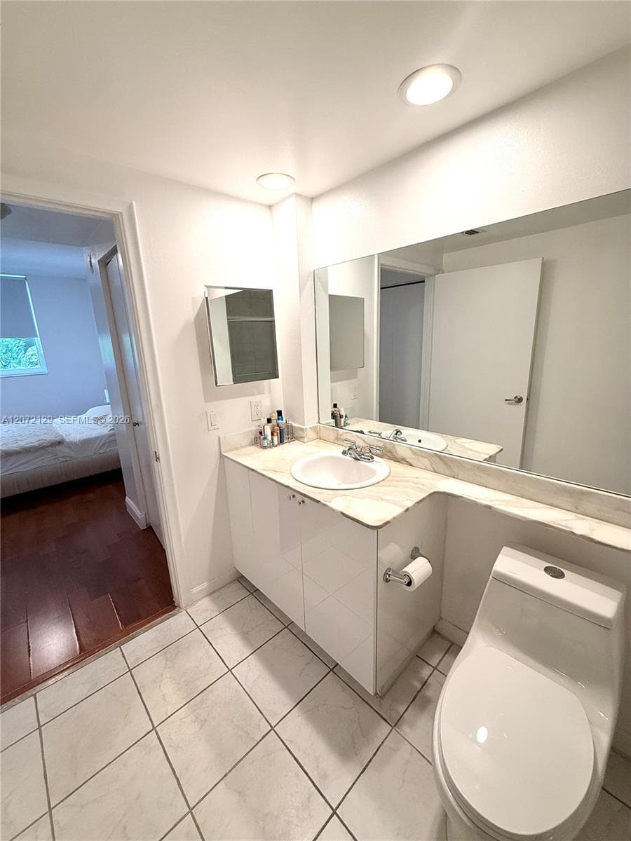 VENTURE WEST · #313 in Aventura - Photo 7