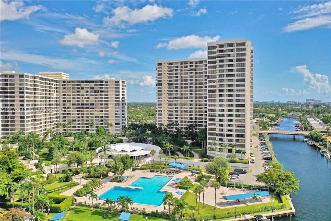 OLYMPUS · #1004 in Hallandale Beach - Photo 65