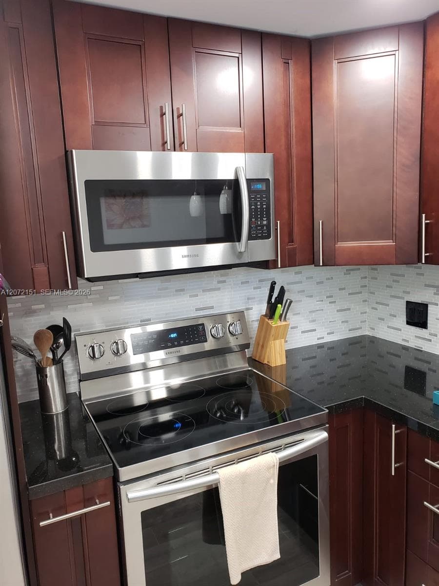MEADOWBROOK CONDO APTS BL · #302 in Hallandale Beach - Photo 5