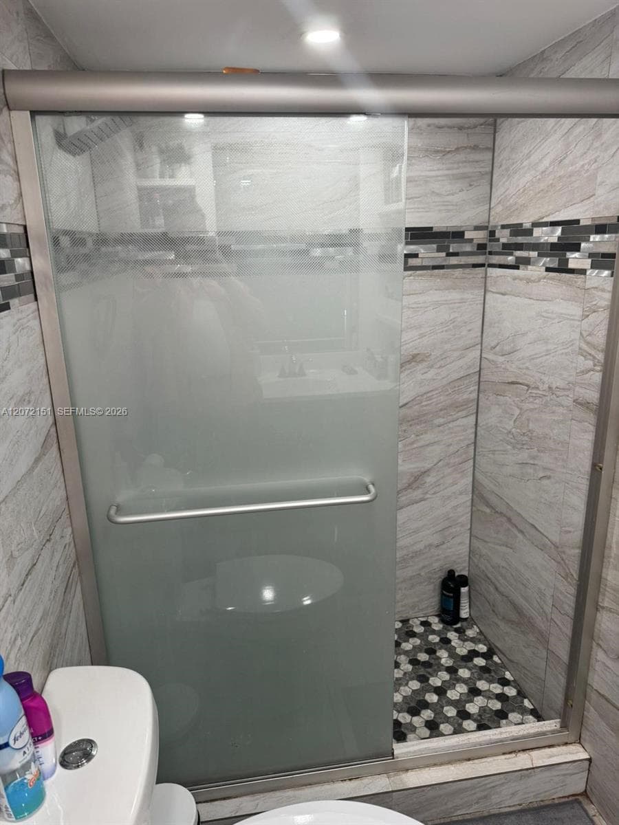 MEADOWBROOK CONDO APTS BL · #302 in Hallandale Beach - Photo 19