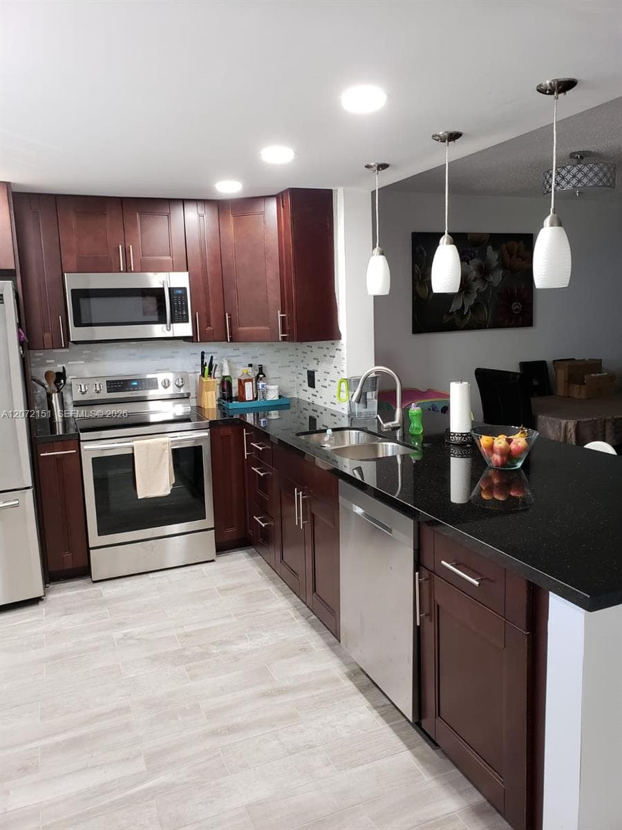 MEADOWBROOK CONDO APTS BL · #302 in Hallandale Beach - Photo 4