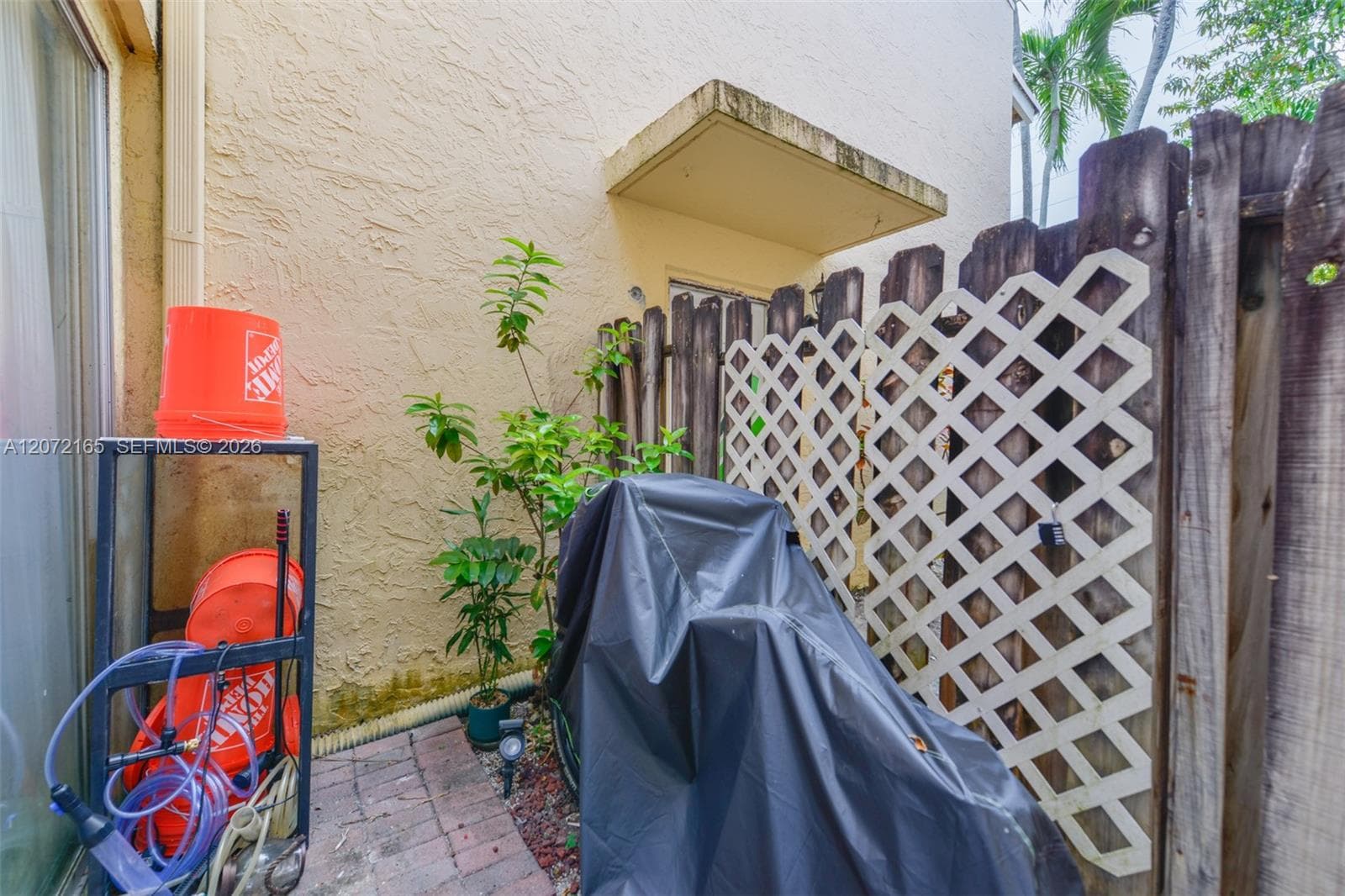 Shore Villas Condominuim · #8923 in Miami Shores - Photo 25
