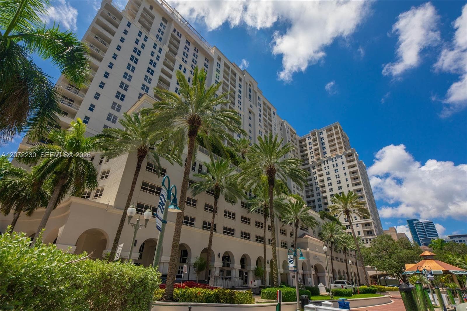 NURIVER LANDING CONDO · #2111 in Fort Lauderdale - Photo 2