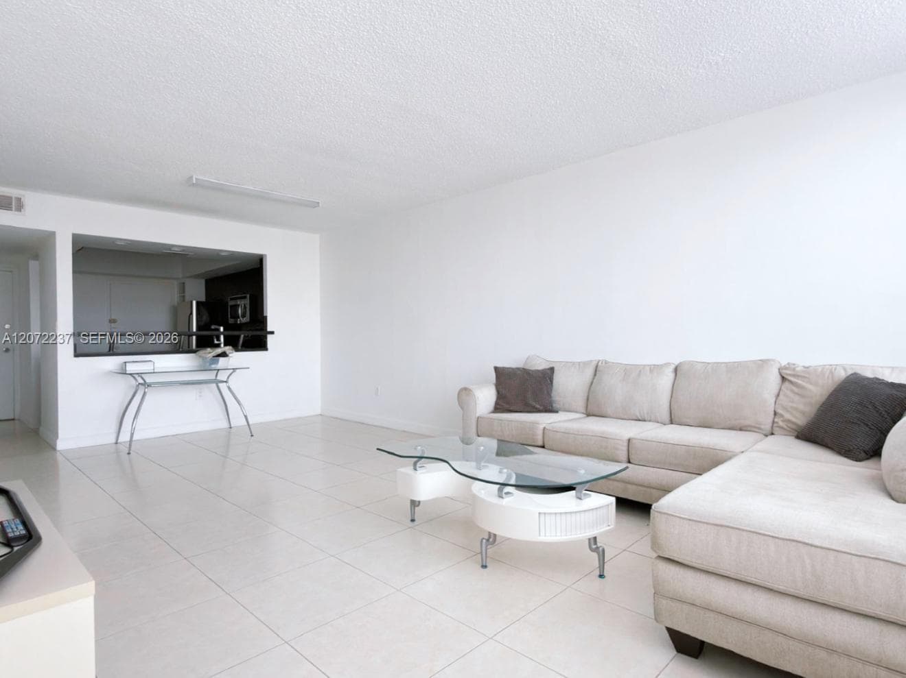 BUCKLEY TOWERS CONDO · #1404W in Miami - Photo 4