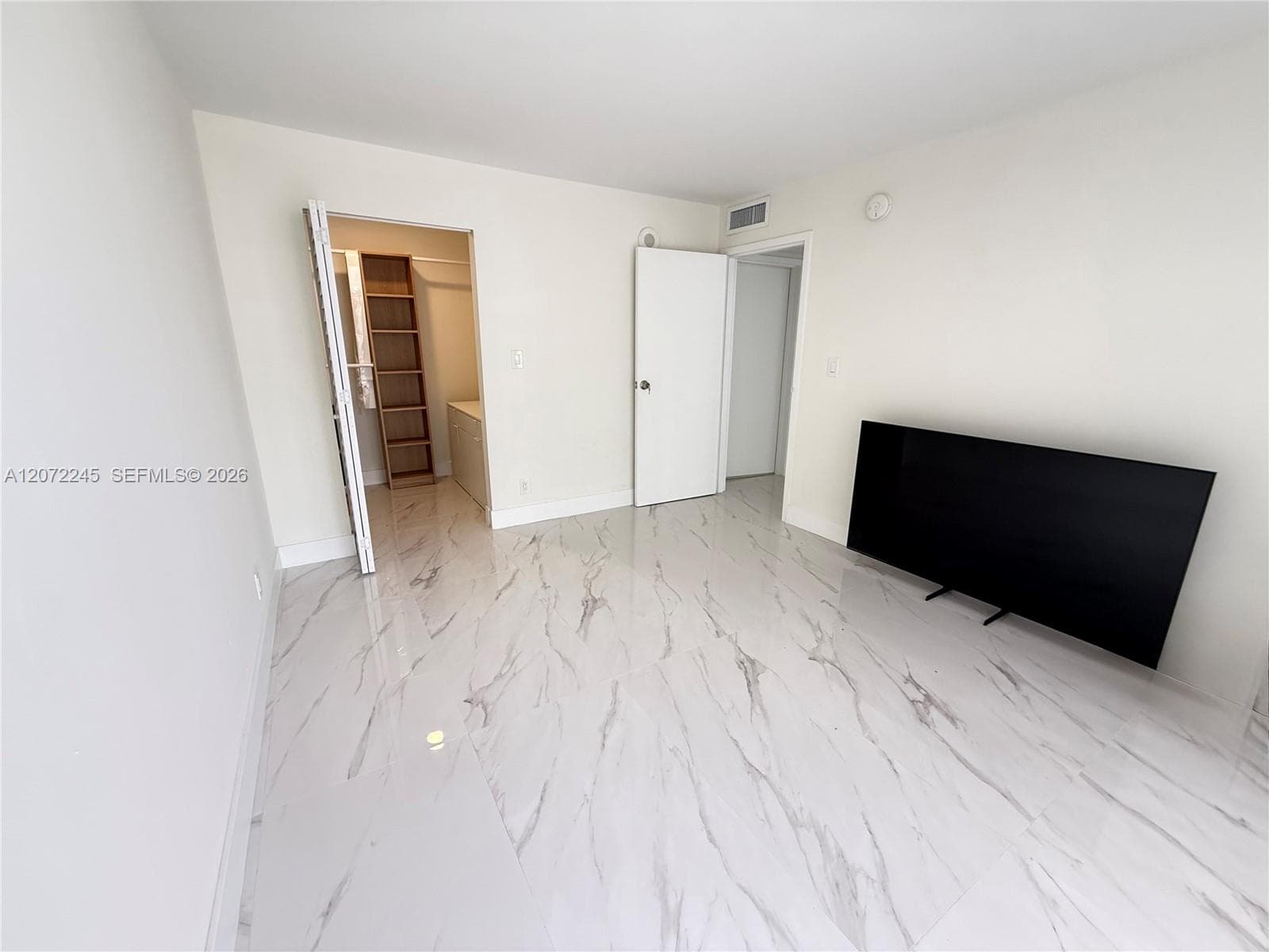 PLAZA OF AMERICAS CONDO P · #817 in Sunny Isles Beach - Photo 12