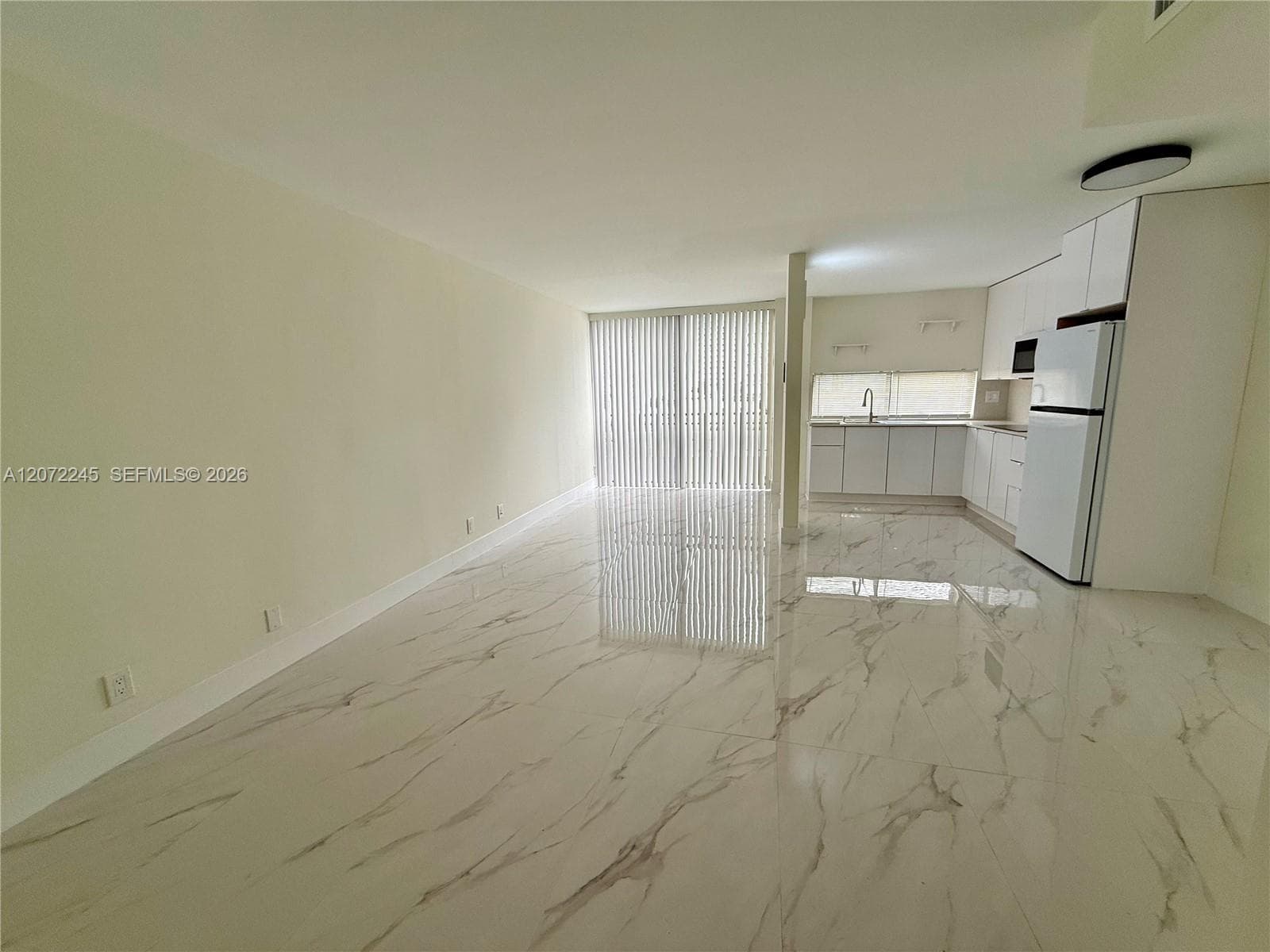 PLAZA OF AMERICAS CONDO P · #817 in Sunny Isles Beach - Photo 5