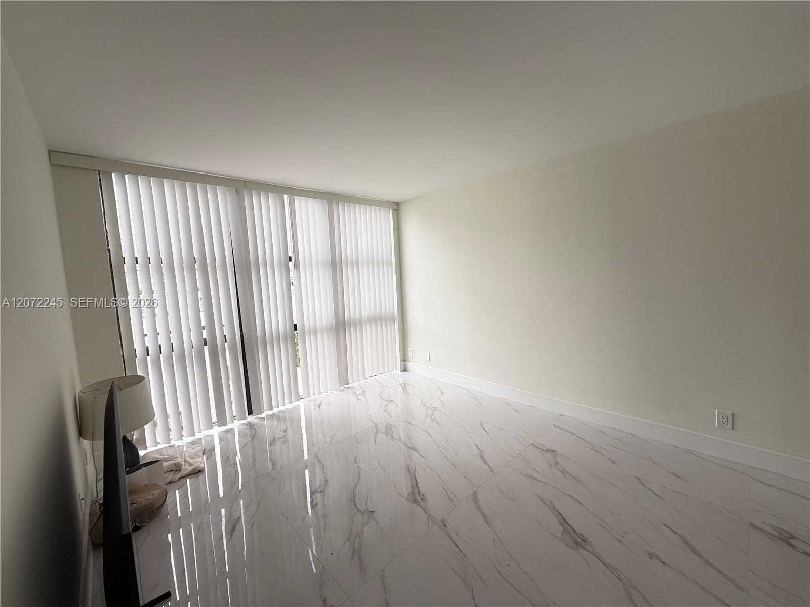 PLAZA OF AMERICAS CONDO P · #817 in Sunny Isles Beach - Photo 10