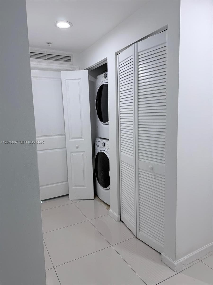 360 condo · #505 in North Bay Village - Photo 19