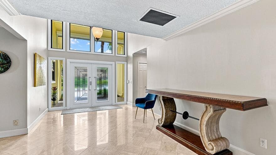 Foyer Entry