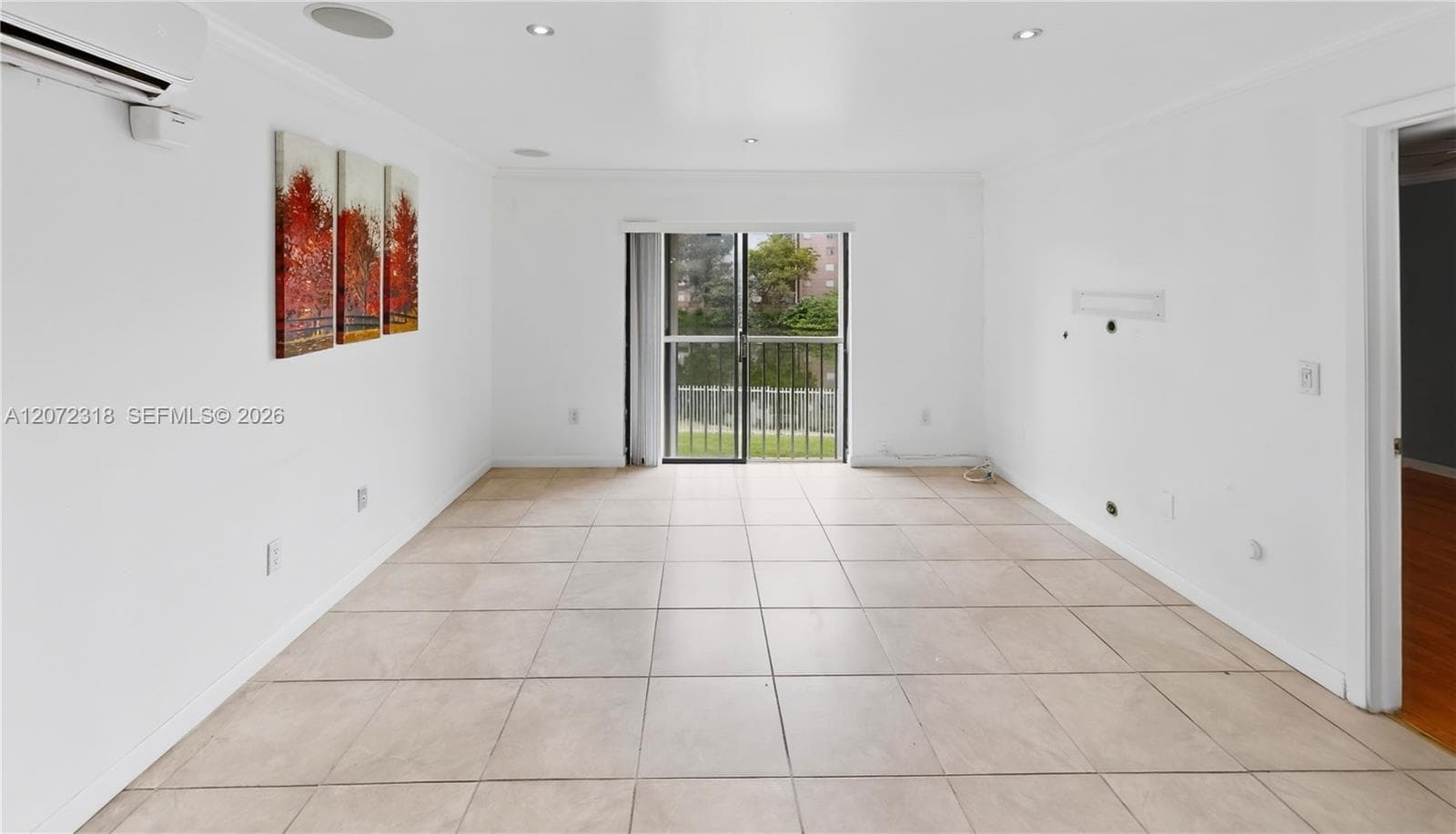 ROZLAND CONDO · #206 in Miami - Photo 5