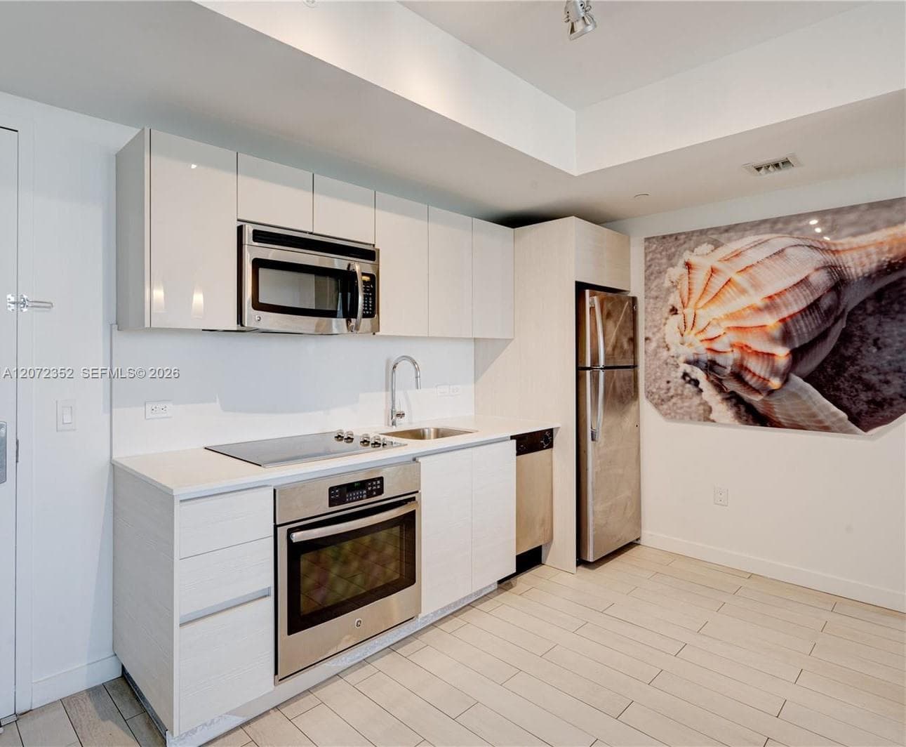 BEACHWALK CONDOMINIUM · #R710 in Hallandale Beach - Photo 7