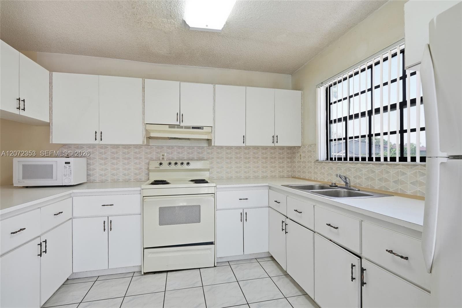 16604 SW 104th Ct photo 13