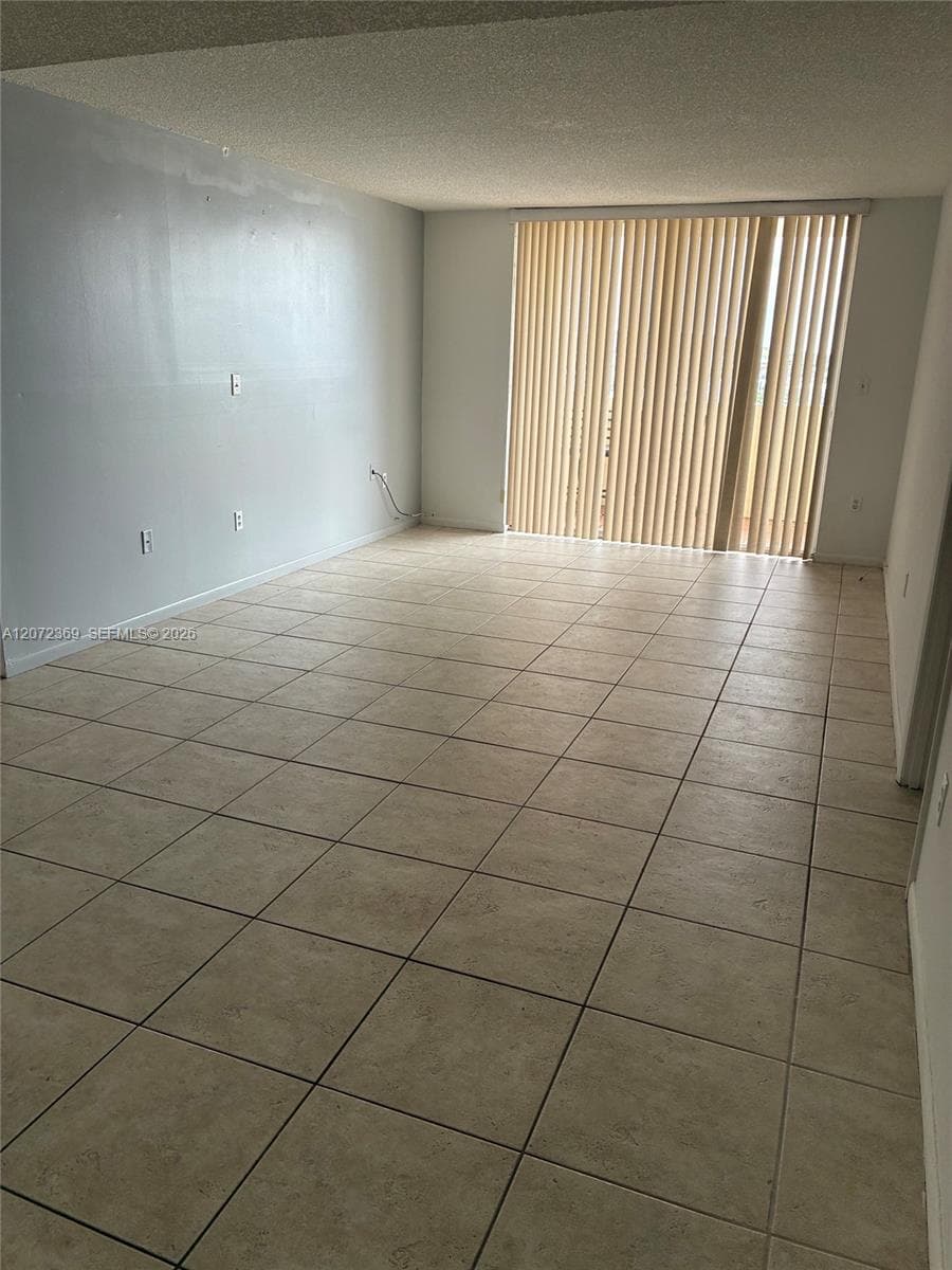 PLAZA OF WESTLAND CONDO · #904 in Hialeah - Photo 6