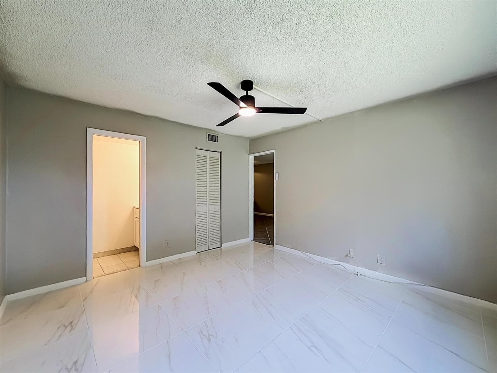 207 Tropic Isle Drive #113-48