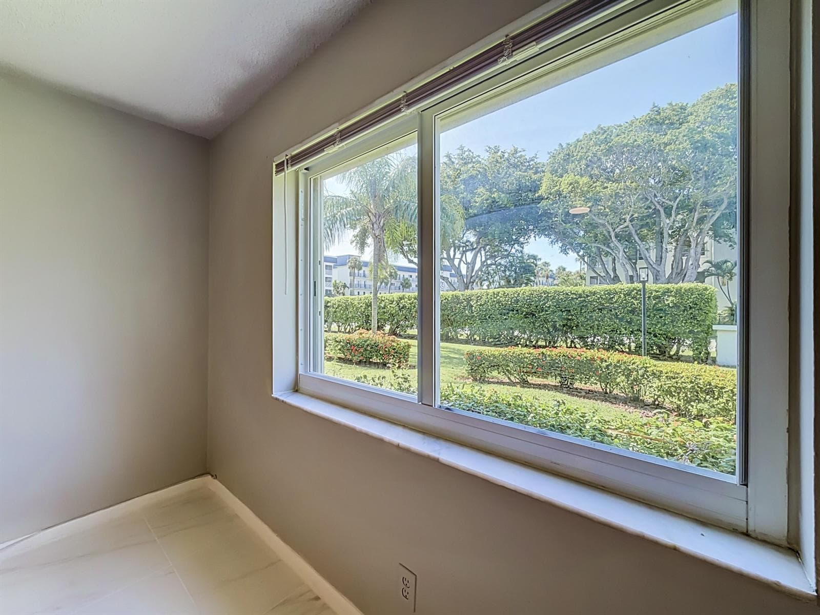 207 Tropic Isle Drive #113-47