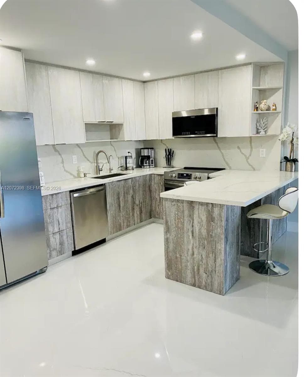 Ocean Reserve · #420 in Sunny Isles Beach - Photo 2