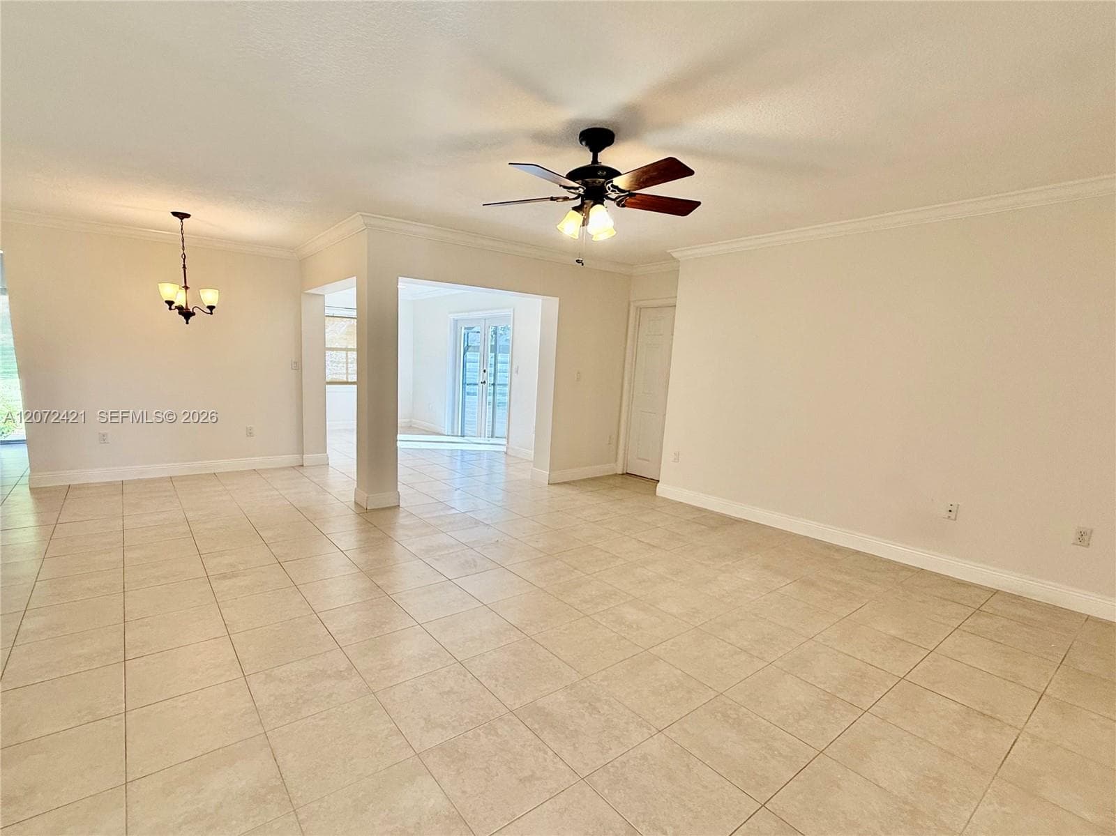 14353 SW 150th Ter photo 2