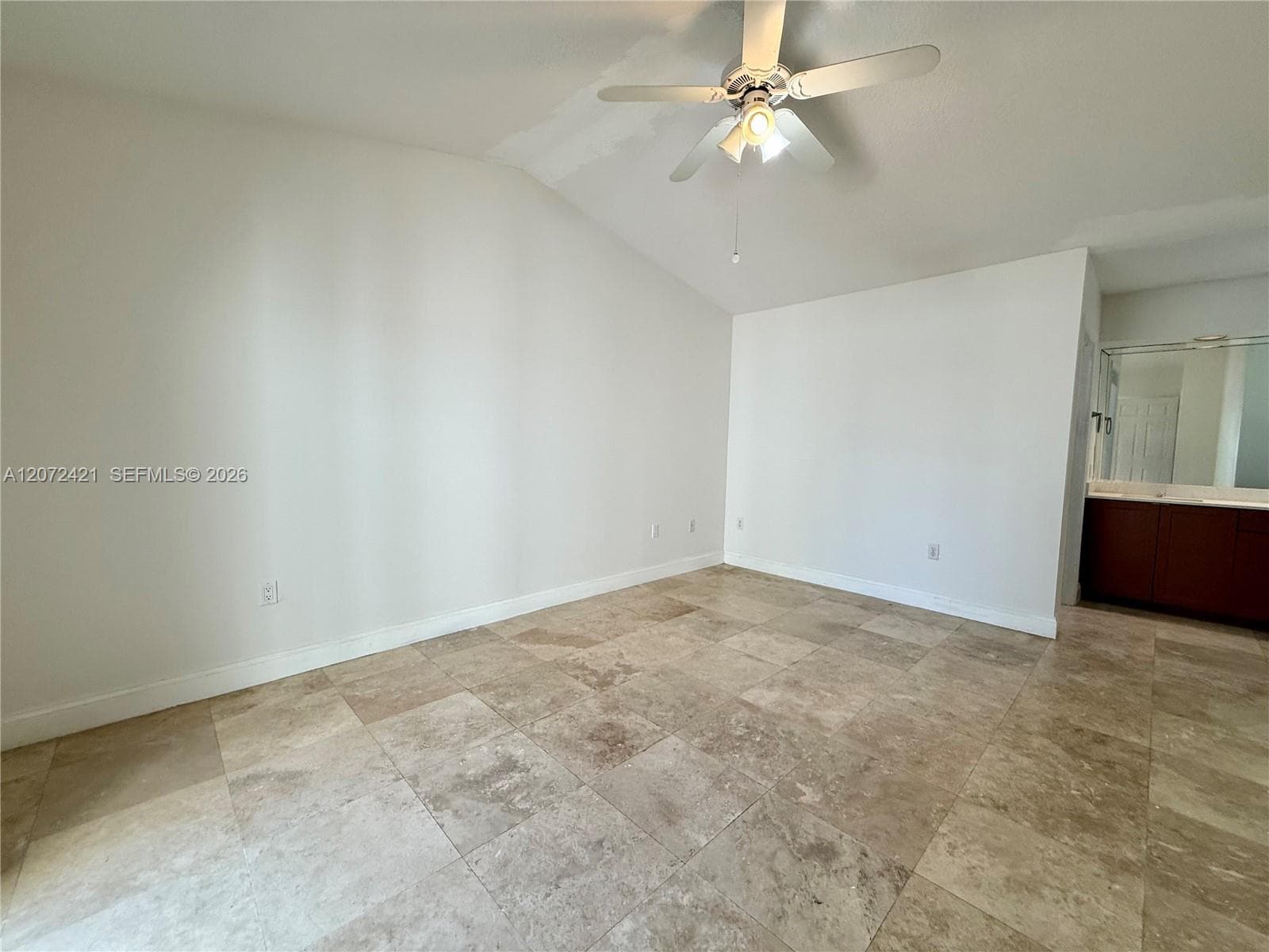14353 SW 150th Ter photo 10