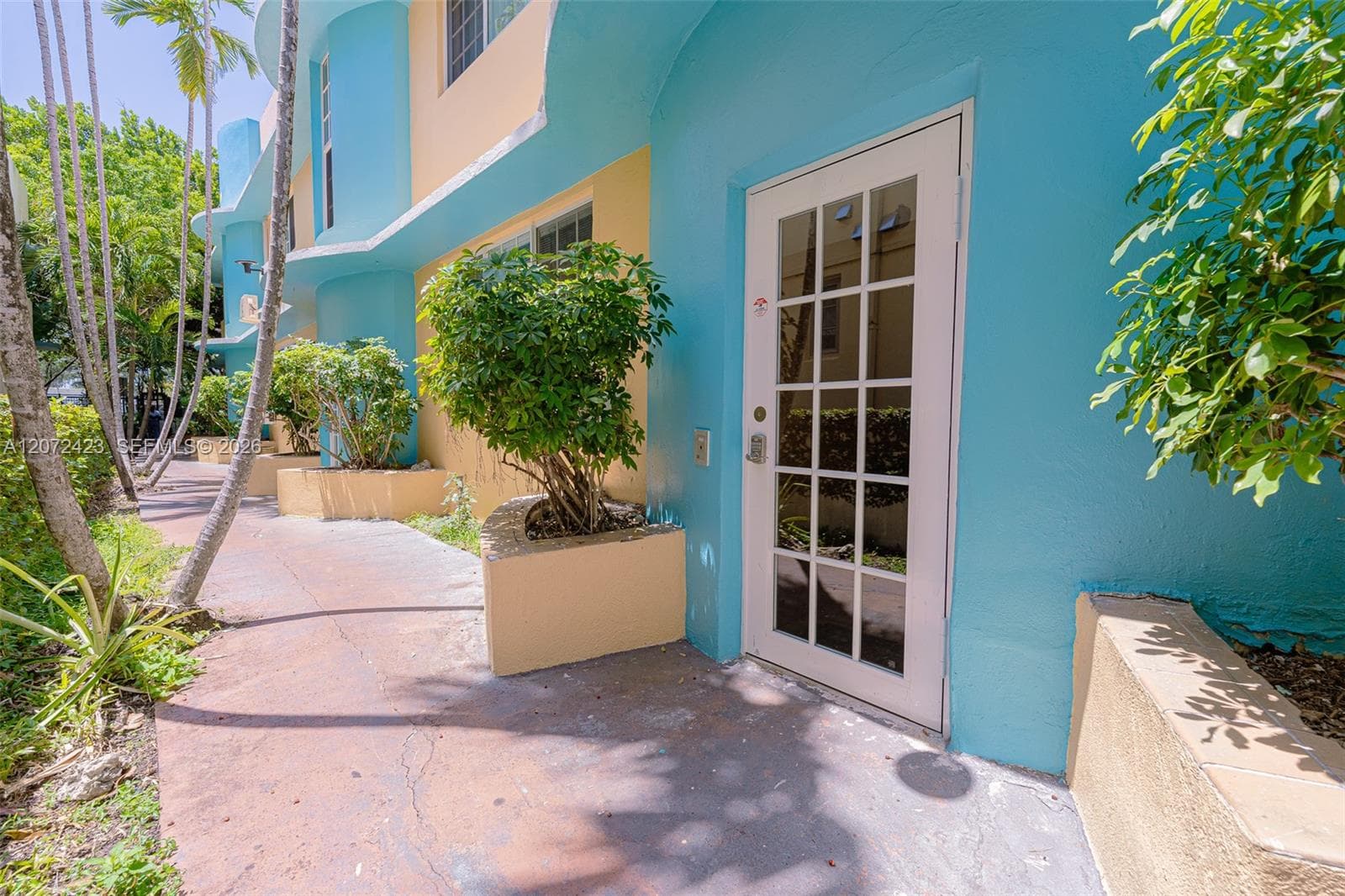 THE GATSBY CONDO · #10 in Miami Beach - Photo 24