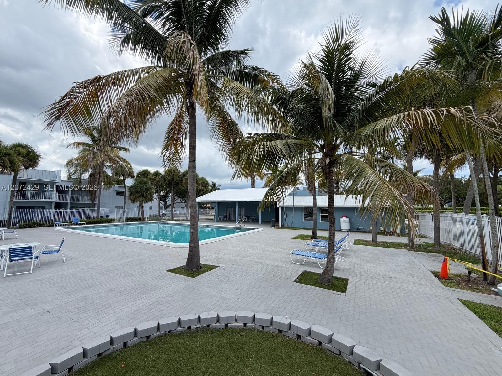 Clear Lake Palms Condo · #109 in West Palm Beach - Photo 1