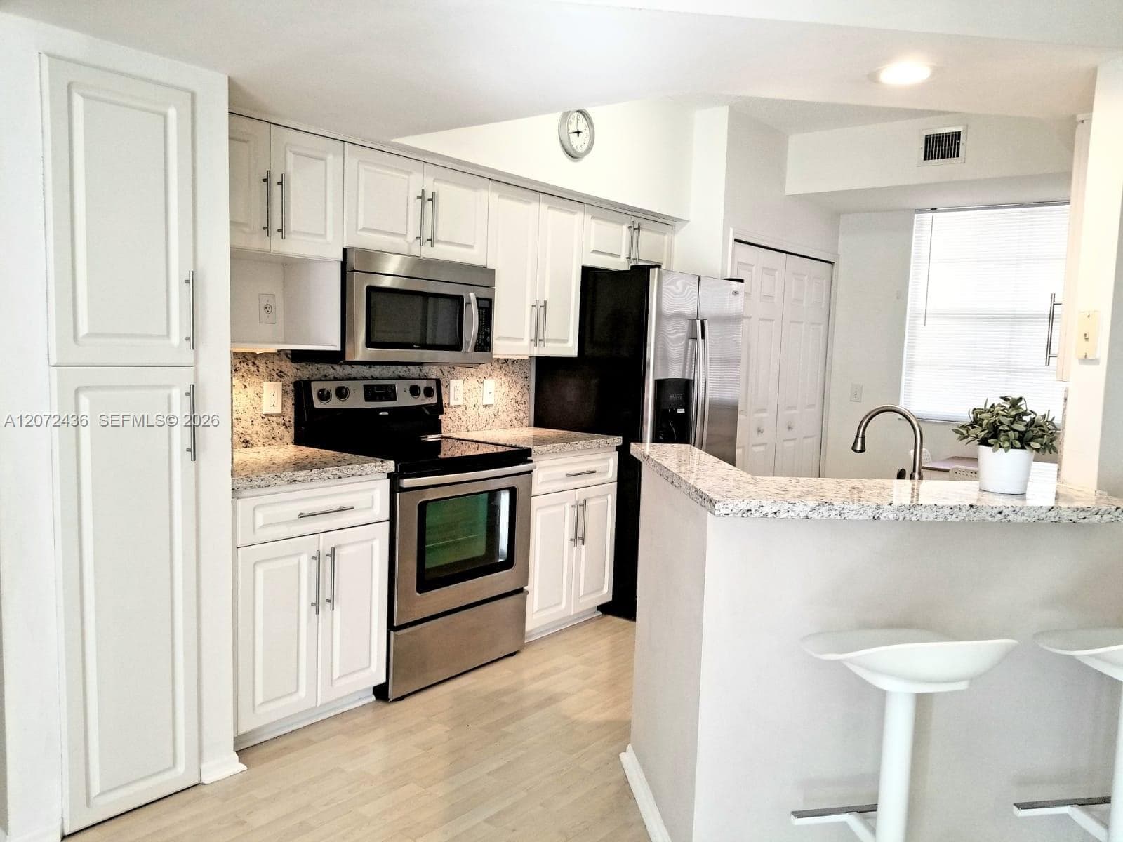 VILLAGE BY THE BAY CONDO · #14302 in Aventura - Photo 3