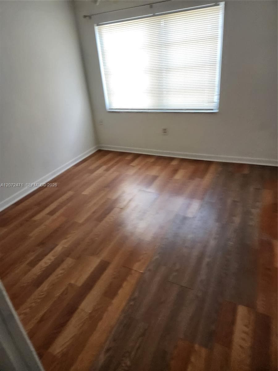9430 SW 170th St #302 photo 1