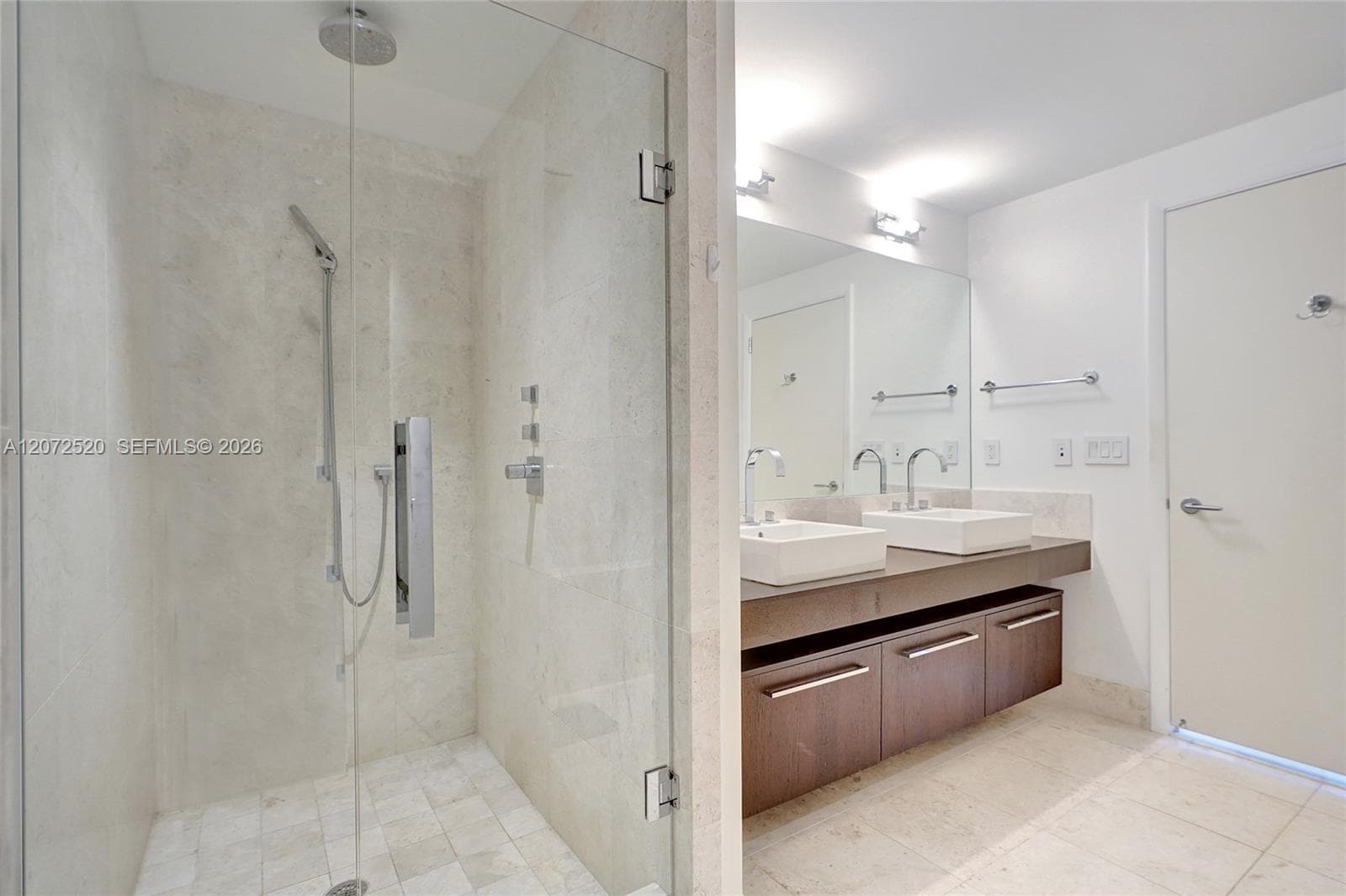 Jade Ocean · #3206 in Sunny Isles Beach - Photo 13