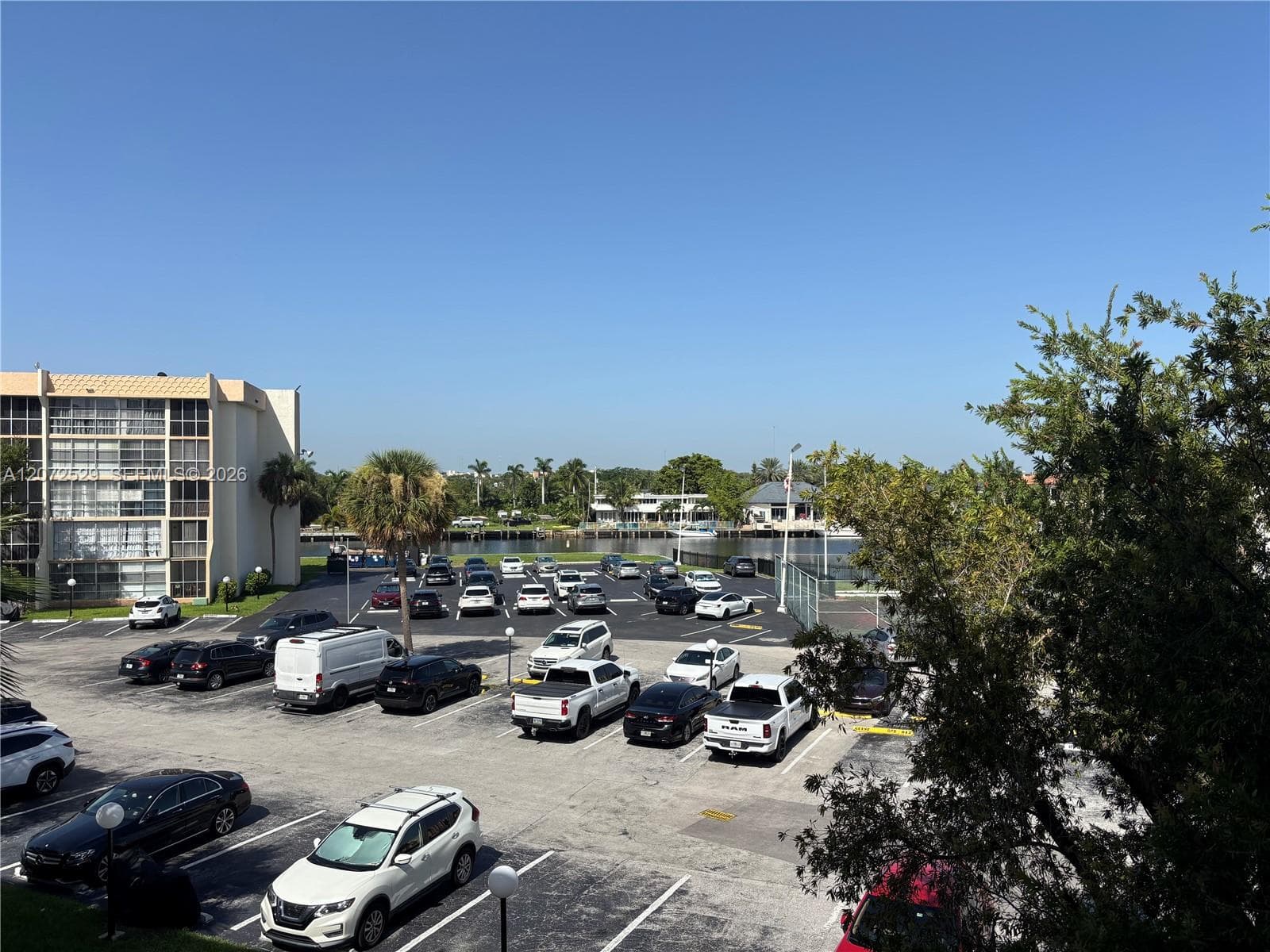 DESOTO PARK CONDO · #320 in Hallandale Beach - Photo 13