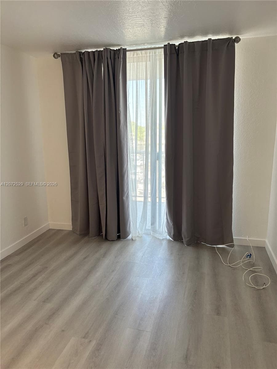 DESOTO PARK CONDO · #320 in Hallandale Beach - Photo 10