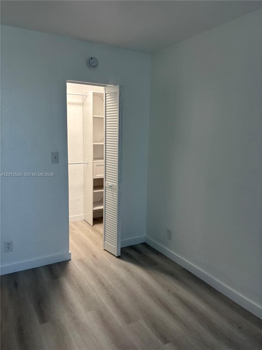 DESOTO PARK CONDO · #320 in Hallandale Beach - Photo 14