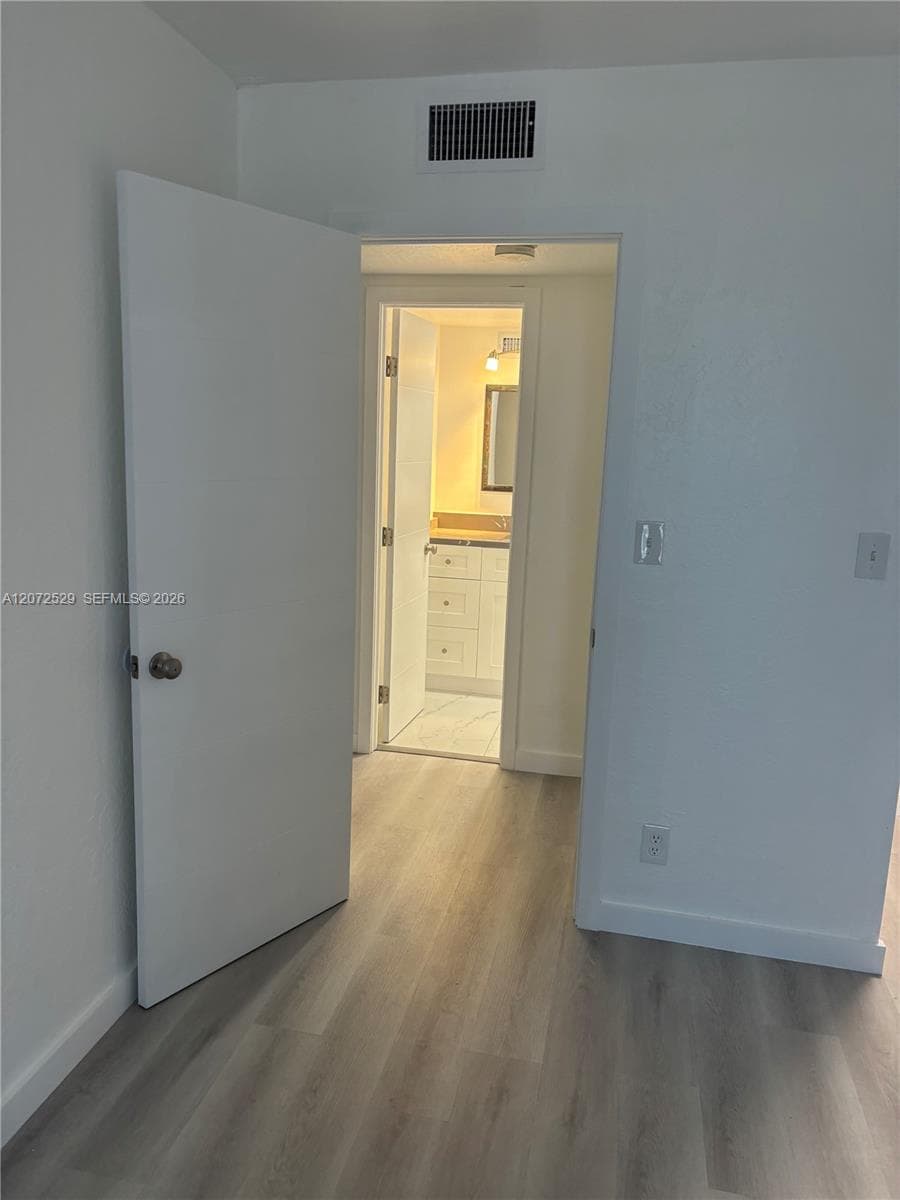 DESOTO PARK CONDO · #320 in Hallandale Beach - Photo 15