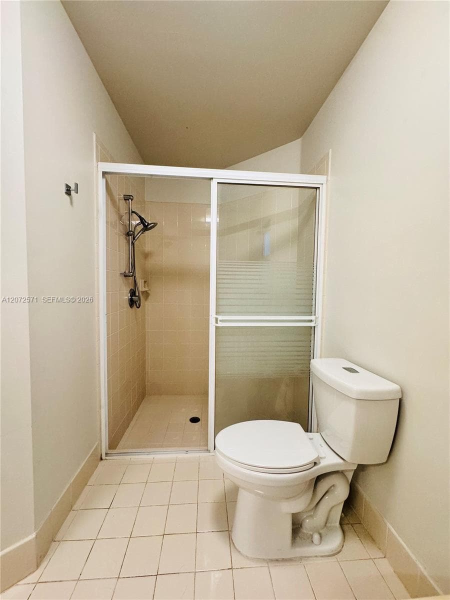 1480 Sweetbay Way photo 16