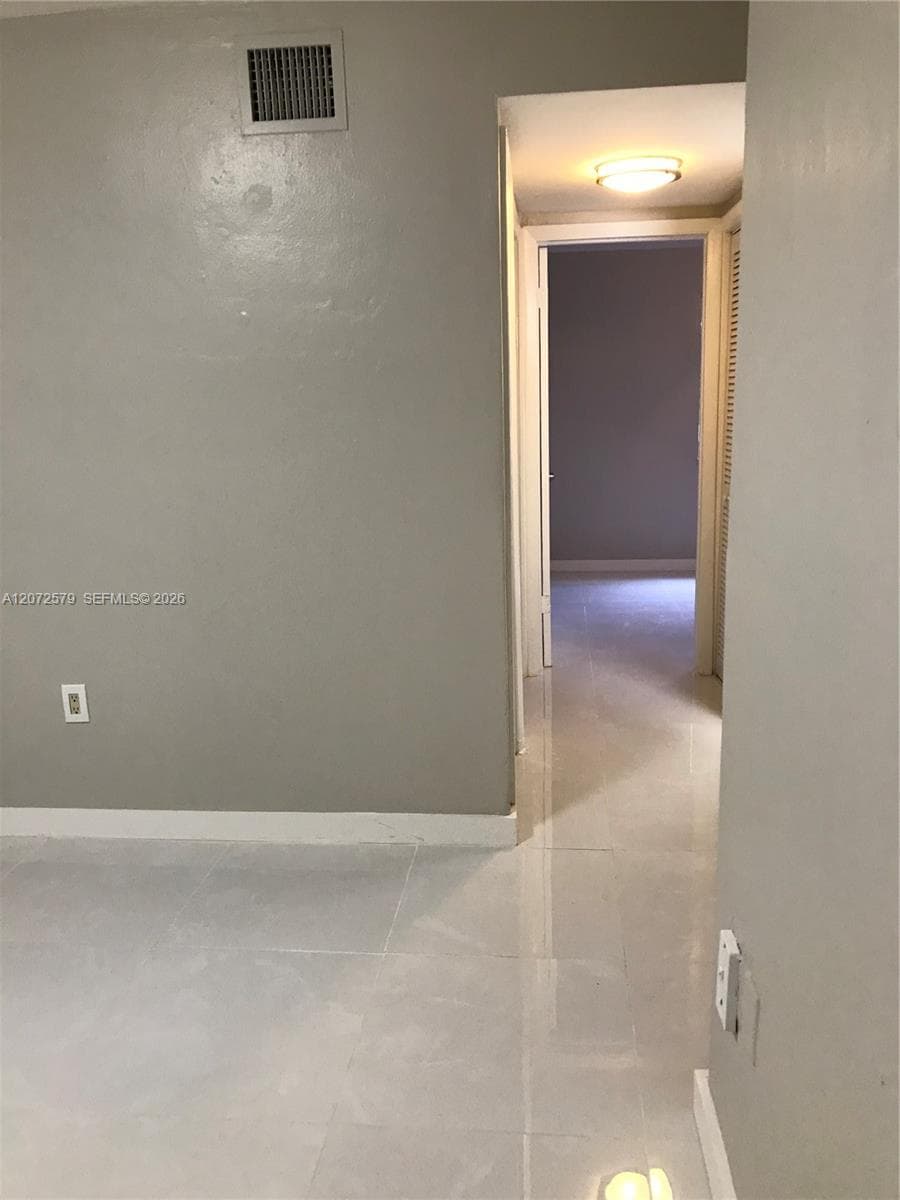 SEGOVIA GARDENS CONDO · #2 in Miami - Photo 8