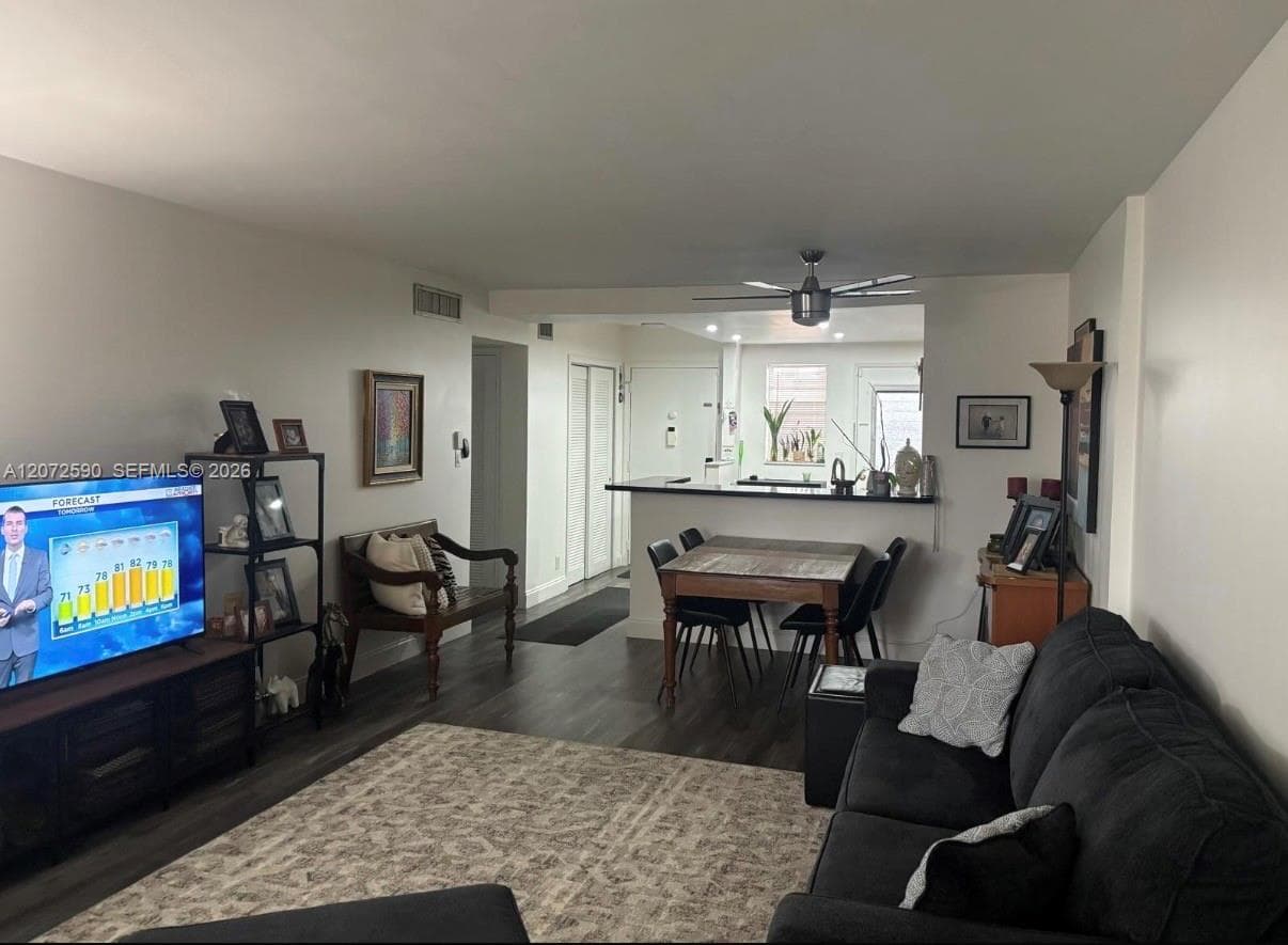 MEADOWBROOK CONDO · #704 in Hallandale Beach - Photo 2
