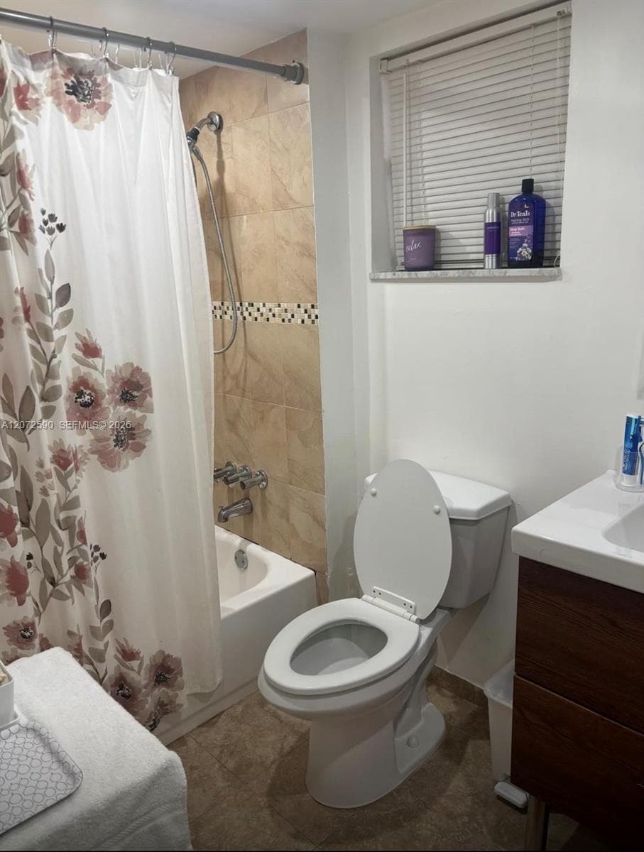 MEADOWBROOK CONDO · #704 in Hallandale Beach - Photo 6