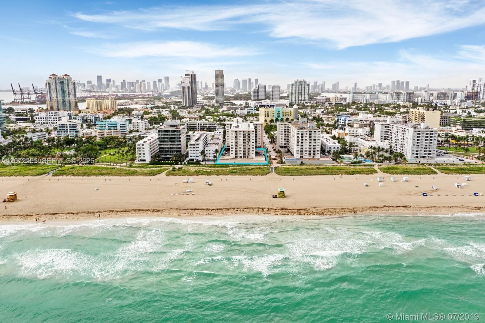 Ocean Point Condo · #408 in Miami Beach - Photo 2