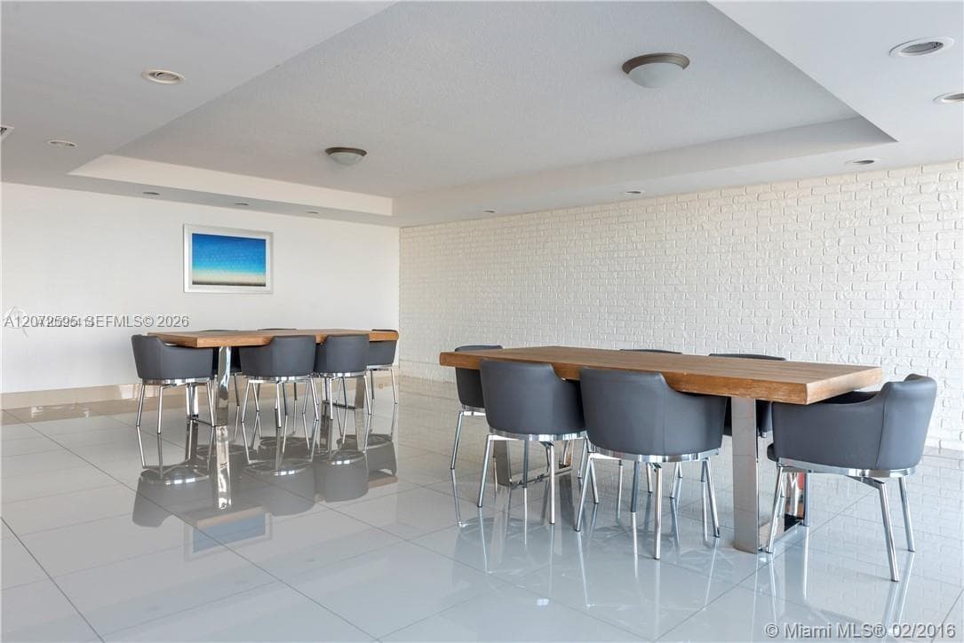 Ocean Point Condo · #408 in Miami Beach - Photo 22