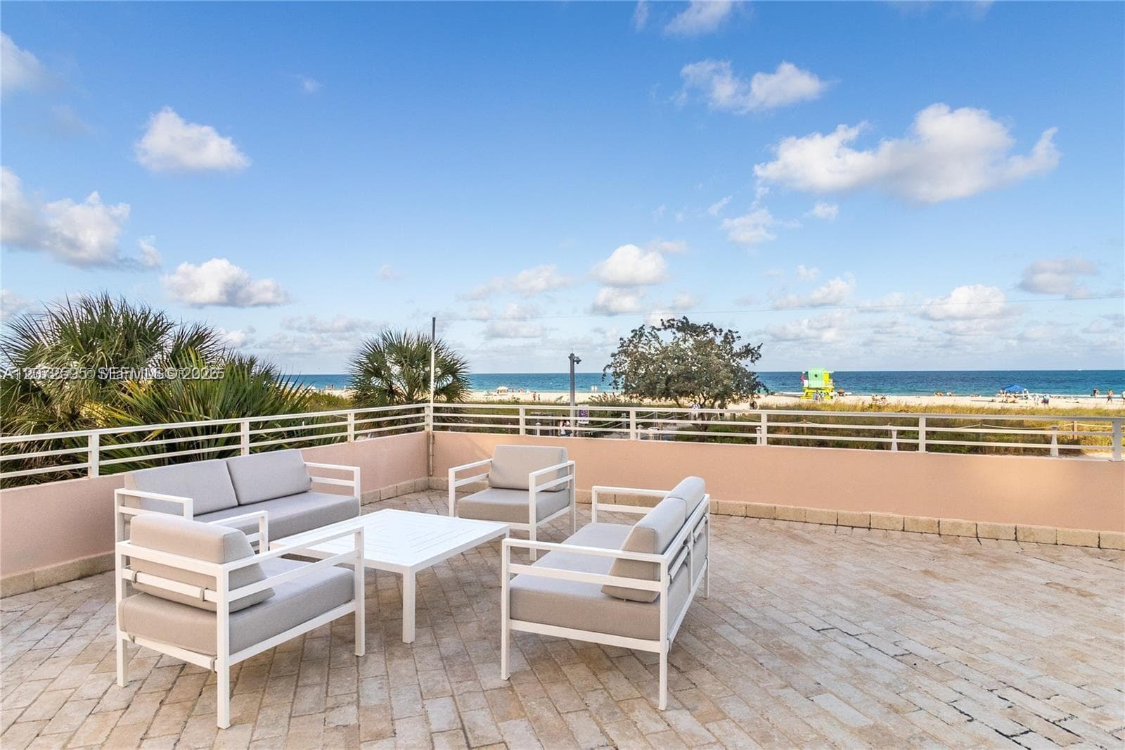 Ocean Point Condo · #408 in Miami Beach - Photo 20