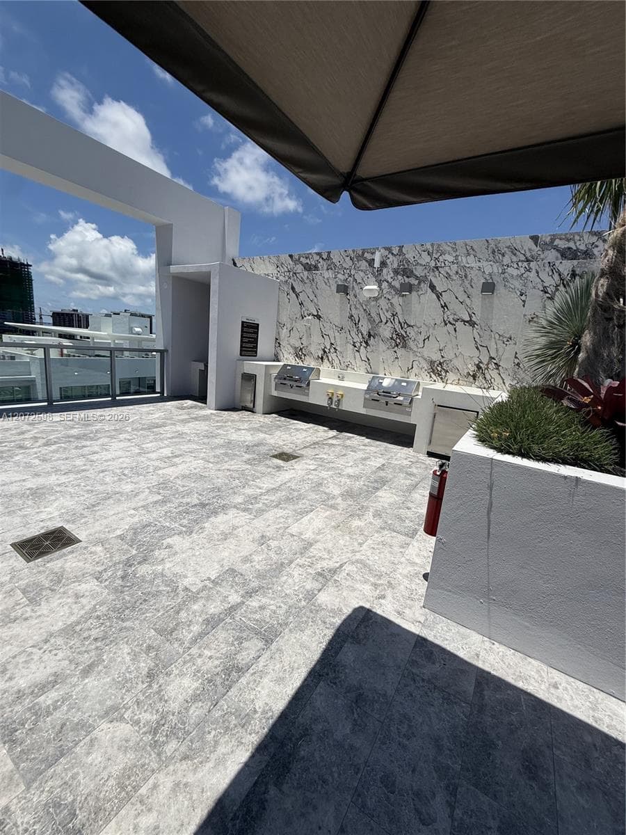 Brickell Park I Condo · #202 in Miami - Photo 47