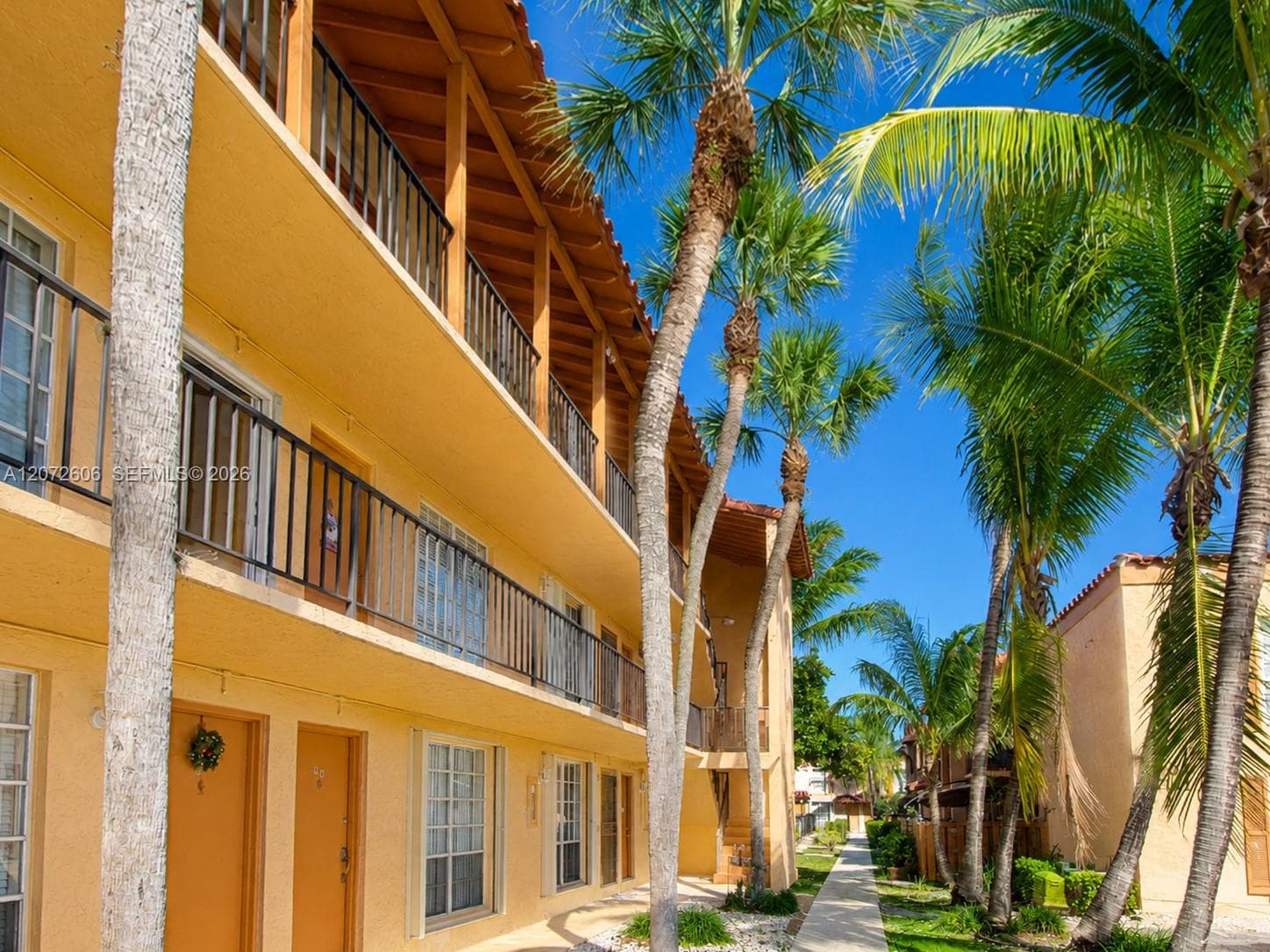 Cypress Village · #P4 in Miami Lakes - Photo 13